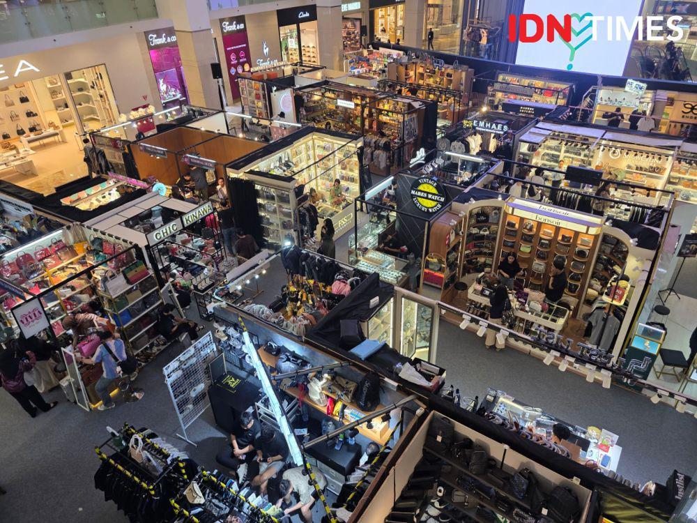 15 Potret IRRESSRAMADHAN di Gandaria City Mall, Preloved Branded!