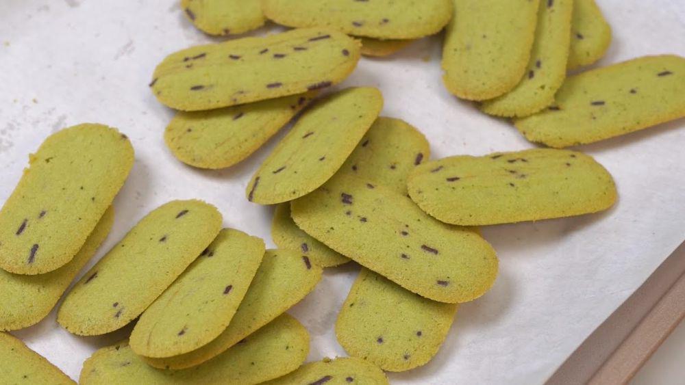 Resep Lidah Kucing Matcha Meses yang Renyah, Pas buat Lebaran
