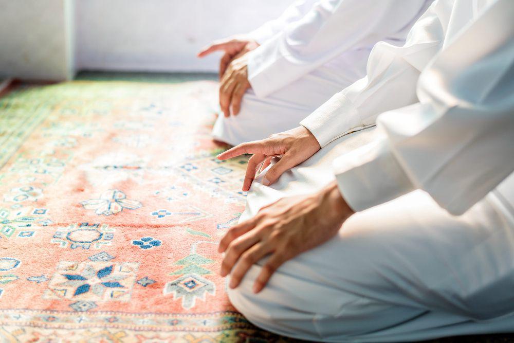 Ilustrasi beribadah, malam Lailatul Qadar, bulan ramadan, salat. (Freepik.com/rawpixel.com)
