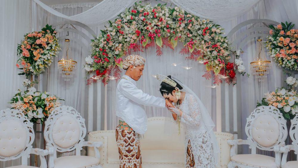5 Alasan Mengapa Orang Indonesia Obsesi dengan Pernikahan