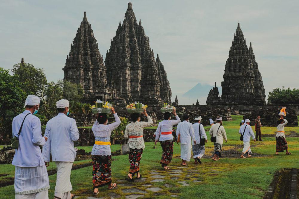 upacara tawur agung kesanga di Candi Prambanan (injourneydestination.id)