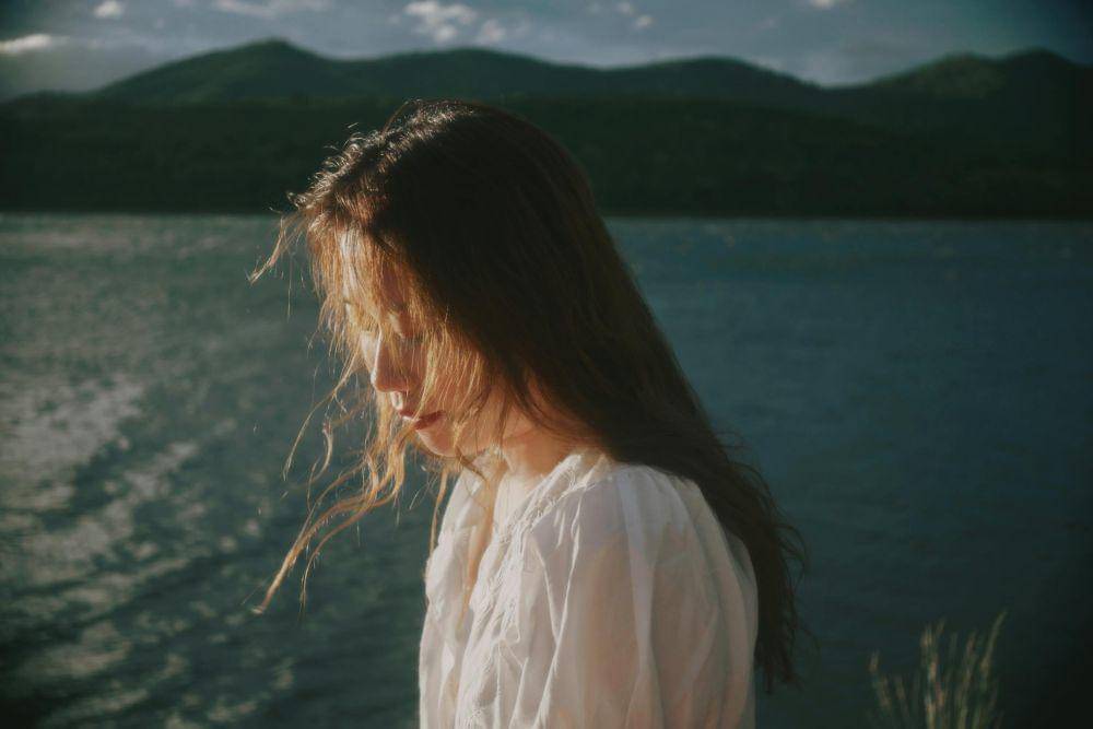 ilustrasi memaknai hidup dengan bijaksana (pexels.com/Resarse F)