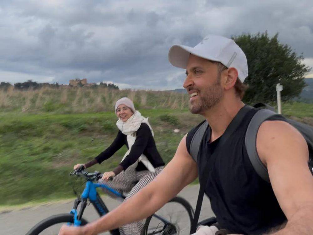 Hrithik Roshan dan Saba Azad (instagram.com/hrithikroshan)