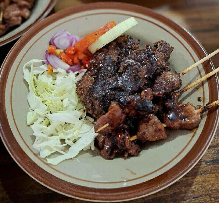 7 Tempat Makan Sekitar Gembira Loka Zoo Jogja, Menunya Ramah Anak!