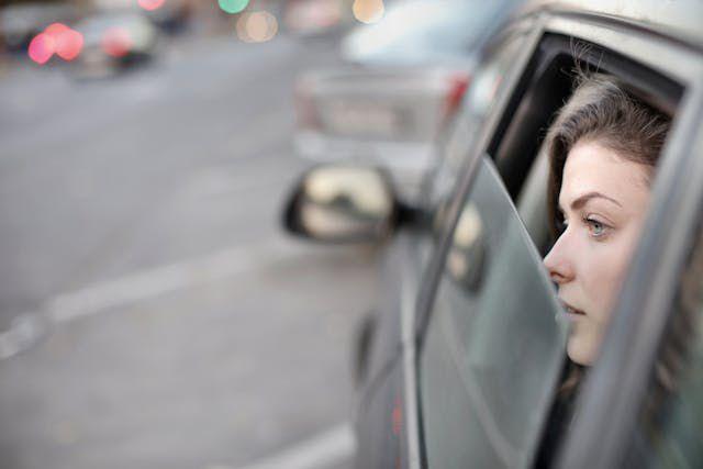 5 Tips Mengatasi Homesick untukmu yang Gak Bisa Mudik, Video Call