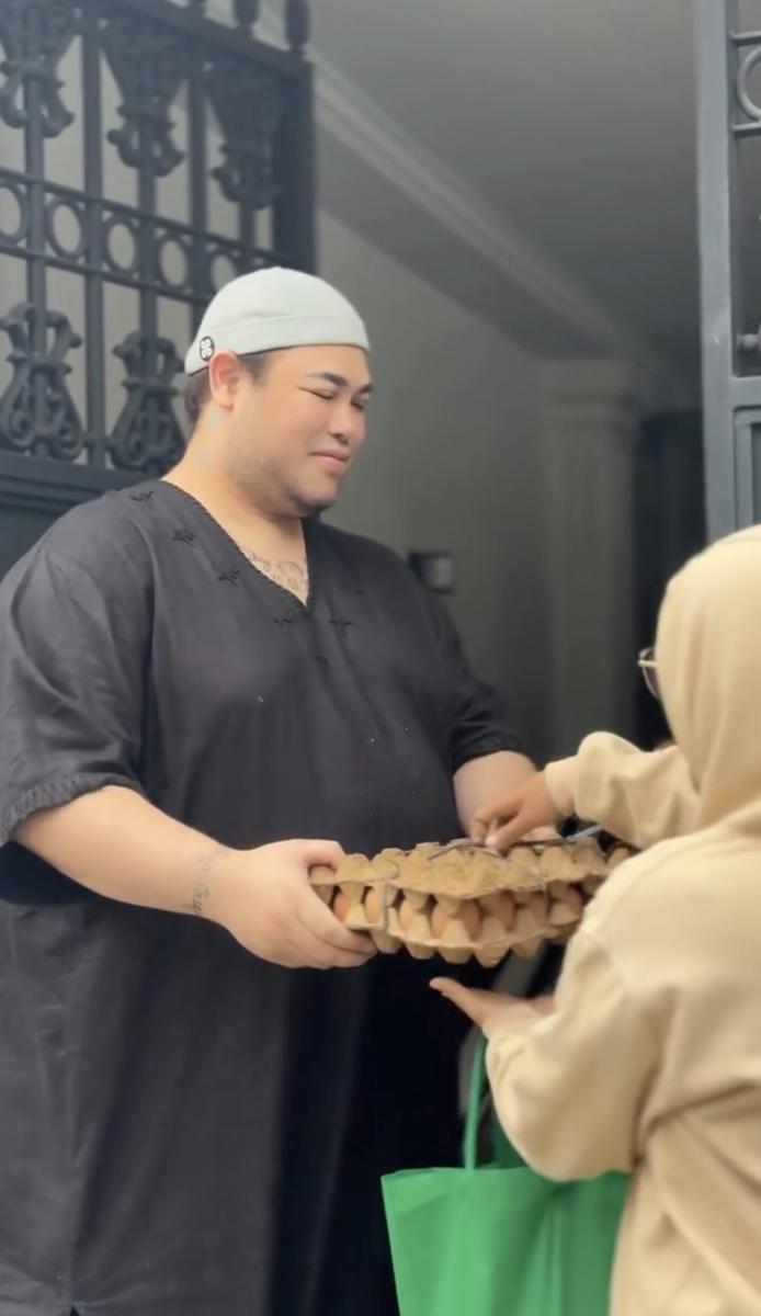 Ivan Gunawan berbagi saat Ramadan (instagram.com/ivan_gunawan)