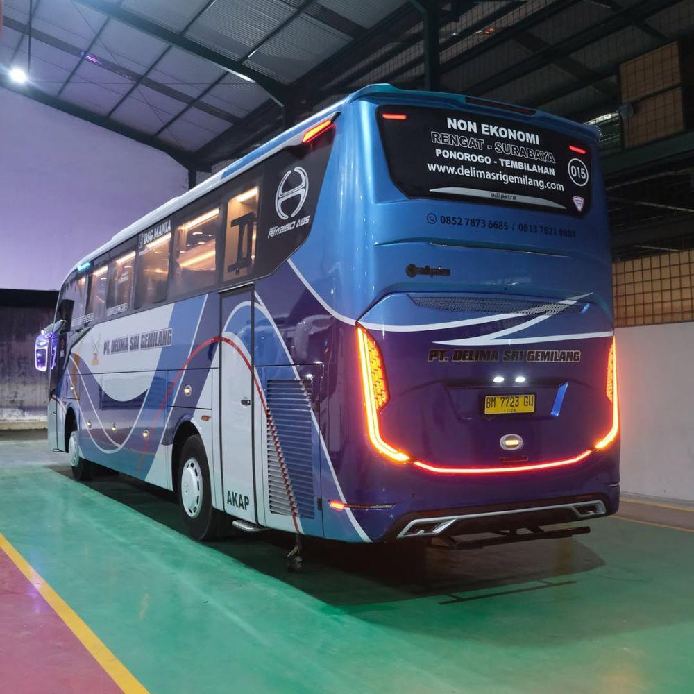 ilustrasi sleeper bus bekasi-jogja delima sri gemilang