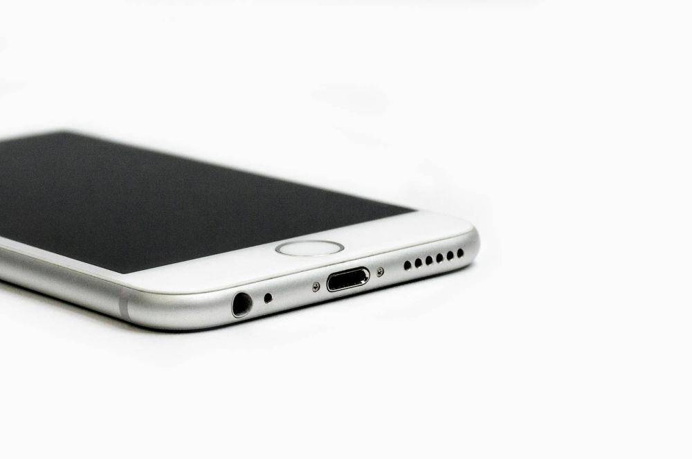 Regulasi Baru, Apple Kini Bisa Rilis iPhone Tanpa Port!