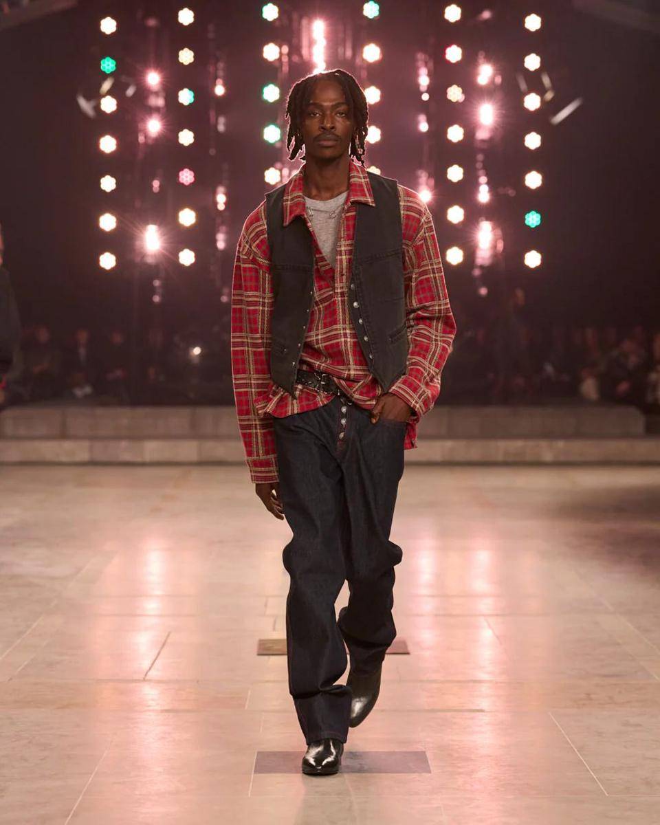 Isabel Marant F/W 2025-26 di Paris Fashion Week (dok. Isabel Marant)