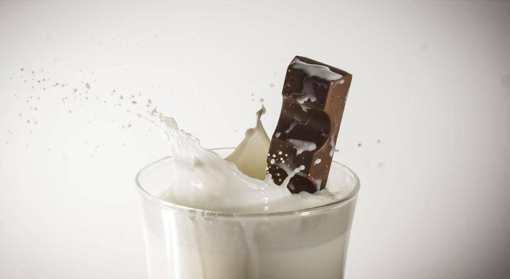 ilustrasi cokelat dan susu (pixabay.com/pixabay)