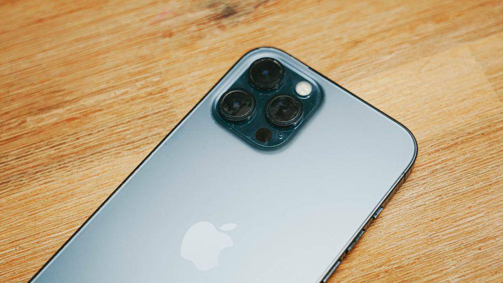 ilustrasi kamera smartphone (pexels.com/Geometric Photography)
