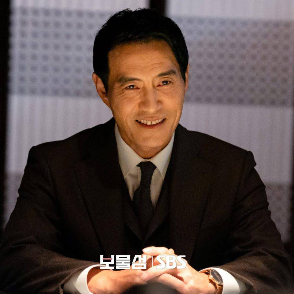 still cut drama Buried Hearts (instagram.com/sbsdrama.official)