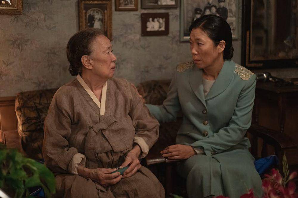 still cut When Life Gives You Tangerines (instagram.com/netflixkr)