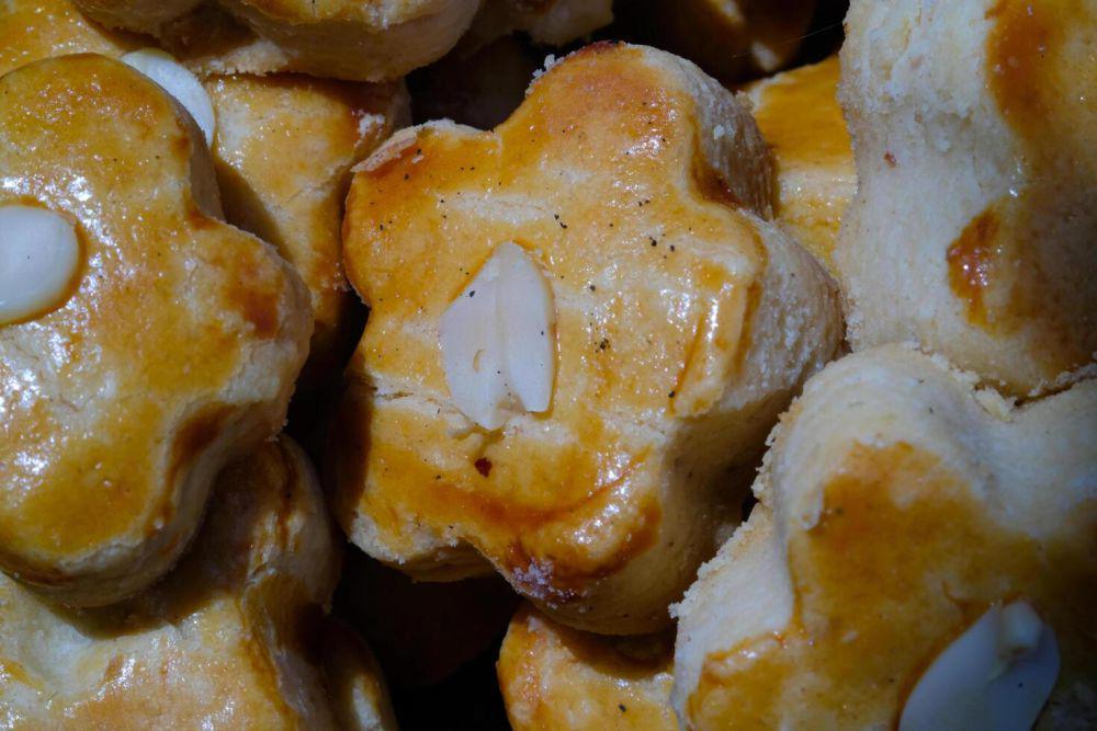 5 Tips Membuat Kue Kacang yang Wangi dan Lumer di Mulut