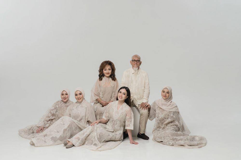pemotretan Shandy Aulia dan keluarga (Instagram.com/shandyaulia)