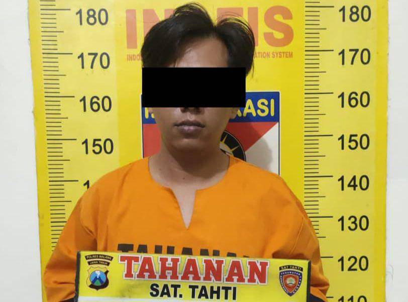 As, pelaku peredaran obat-obatan ilegal di Pasar Gedangan. (Dok. Humas Polres Malang)
