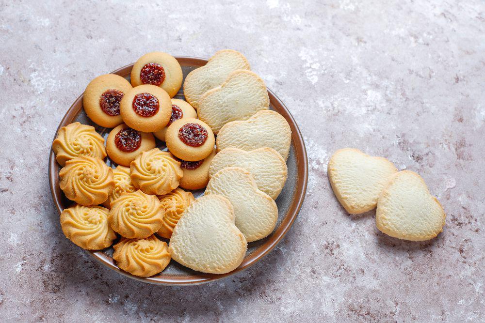 Jenis Tepung untuk Membuat Kue Semprit, Jangan Salah Pilih!