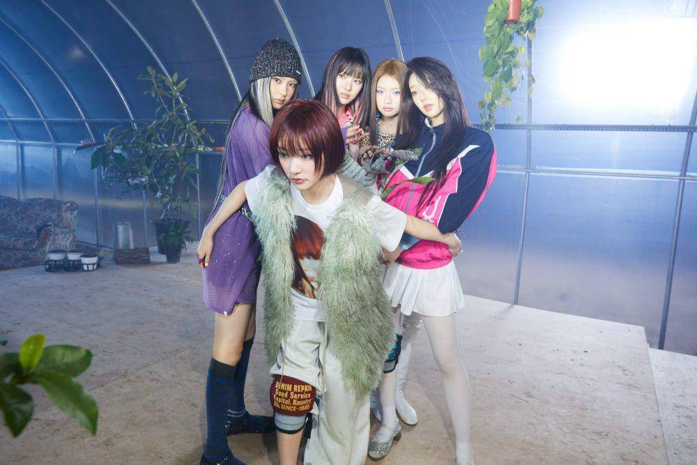 potret KiiiKiii di mini album UNCUT GEM (x.com/We_KiiiKiii)