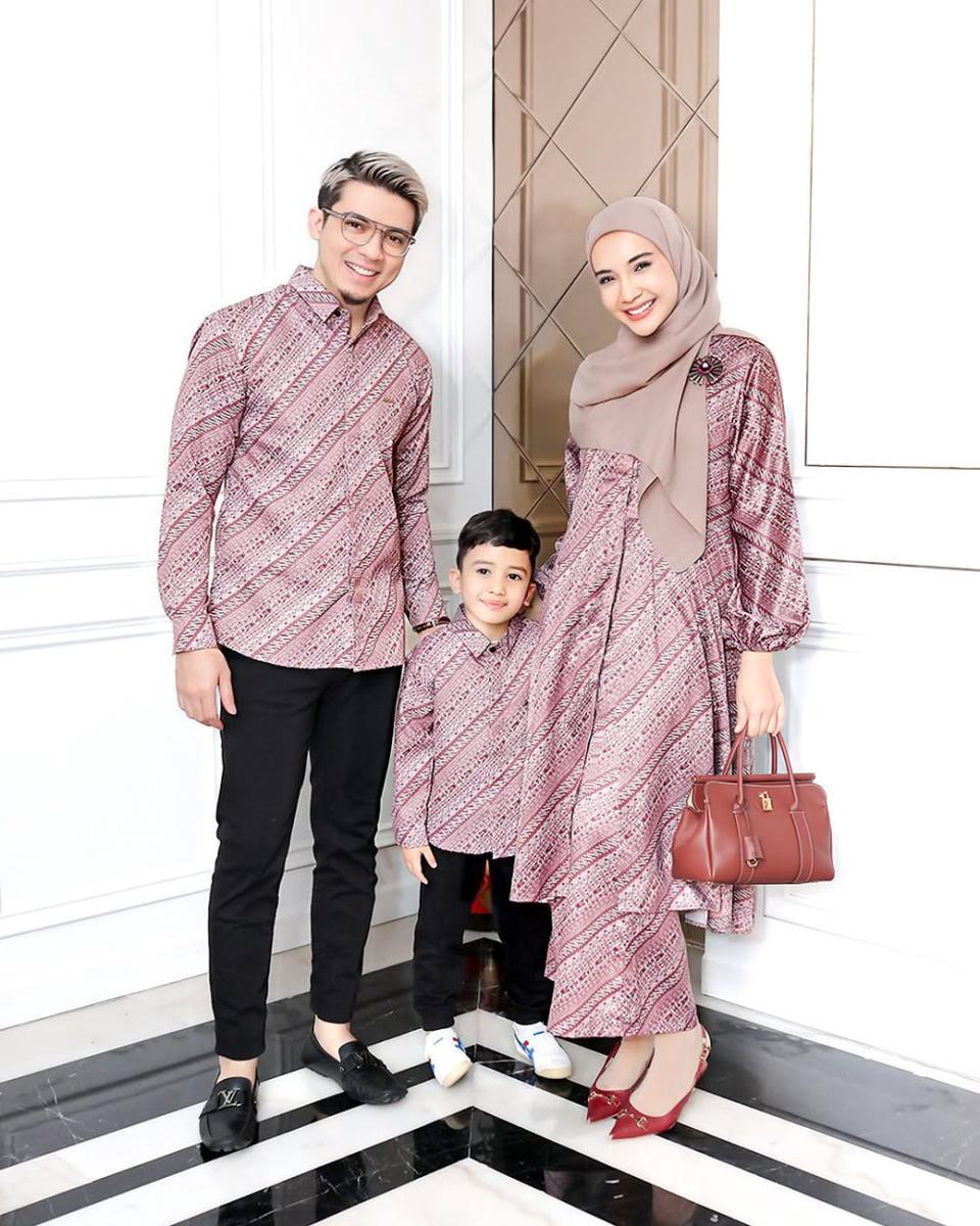 Zaskia Sungkar (instagram.com/zaskiasungkar15)