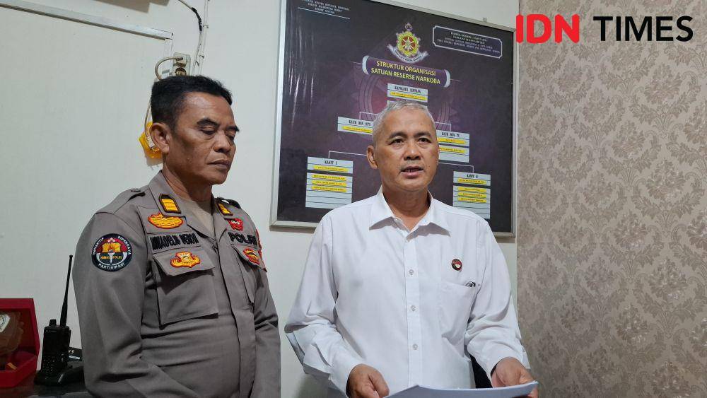 Polisi tangkap manager SPBU di Sintang karena miliki narkotika. (IDN Times/istimewa).