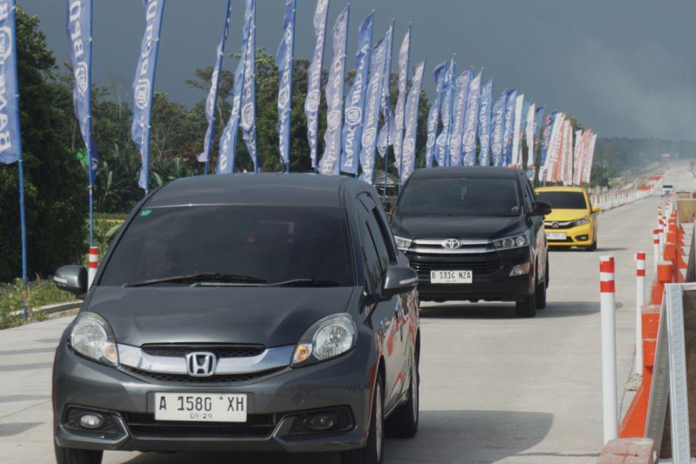 Apakah Bisa Masuk dan Keluar Tol dengan e-Toll Berbeda?