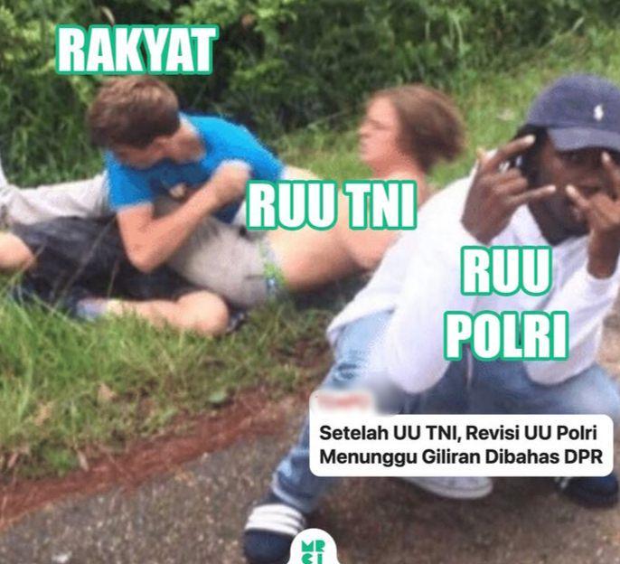 meme berita viral (instagram.com/mrci.id)