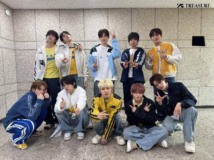 TREASURE (twitter.com/ygtreasuremaker)