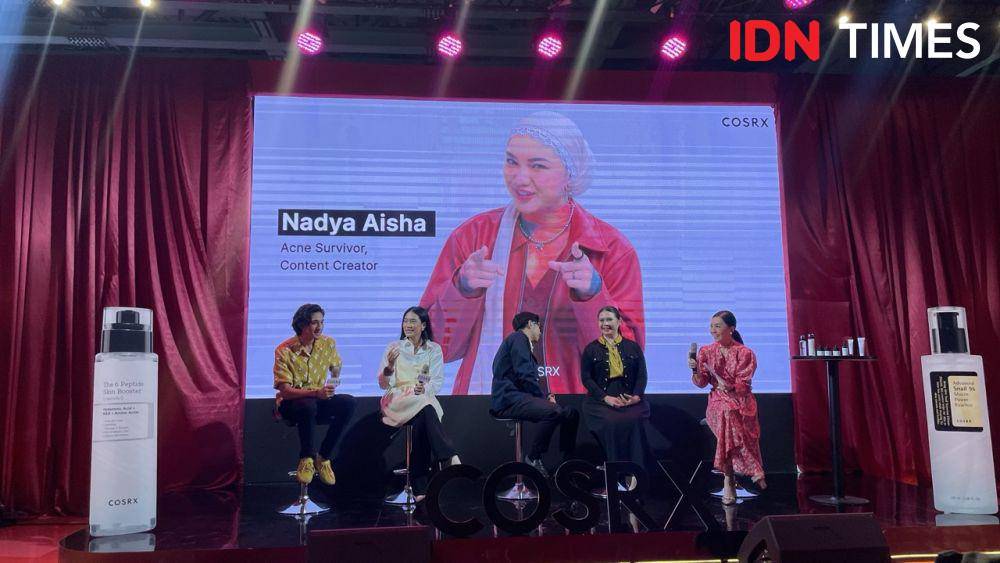 COSRX meluncurkan kampanye "Better Skin Together with #TemanCOSRX Expecting Tomorrow" dalam perayaan ulang tahun ke-7 (21/3/25) di Agora Mall, Jakarta Pusat. (IDN Times/Dina Salma)