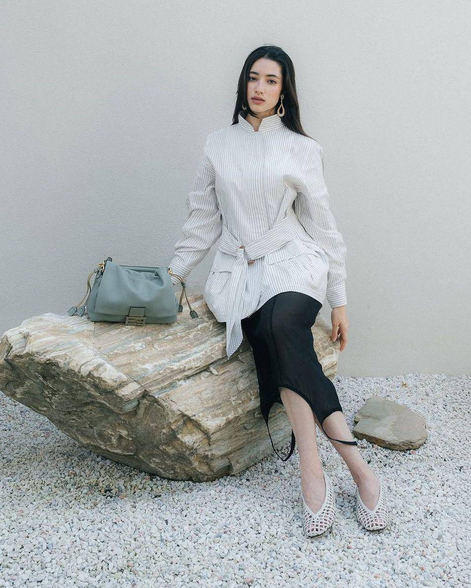 ide OOTD kasual dengan tas mewah 
