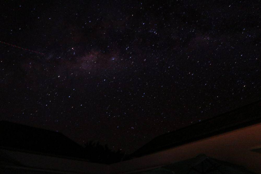 langit cerah penuh bintang saat Nyepi (dok.pribadi/Natalia Indah)