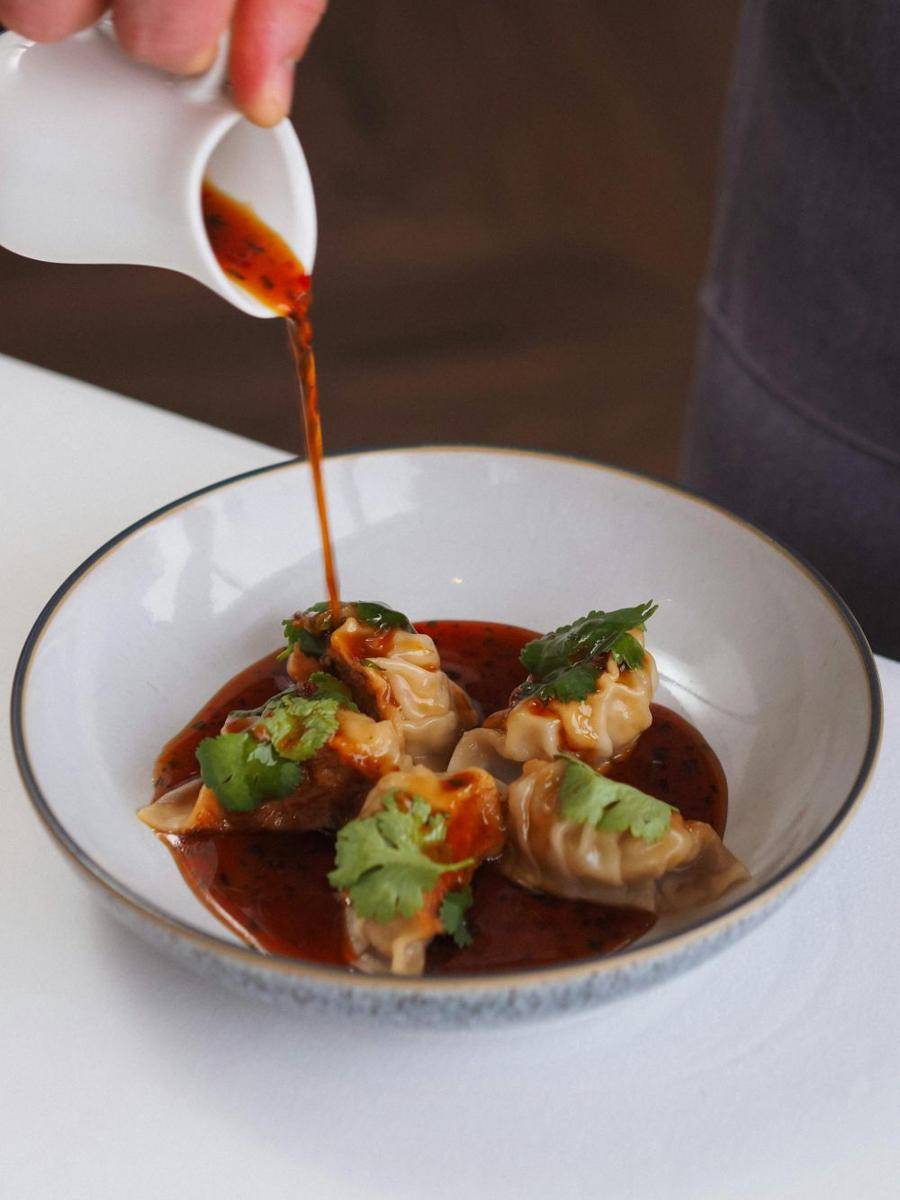 ilustrasi dimsum ayam udang jamur (pexels.com/Nadin Sh)