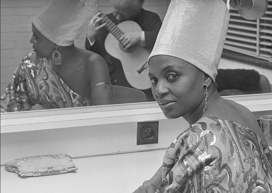 ilustrasi Miriam Makeba (commons.wikimedia.org/Rob Mieremet)
