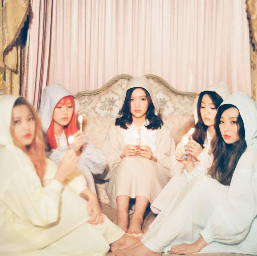 cover album The Velvet (youtube.com/Red Velvet)