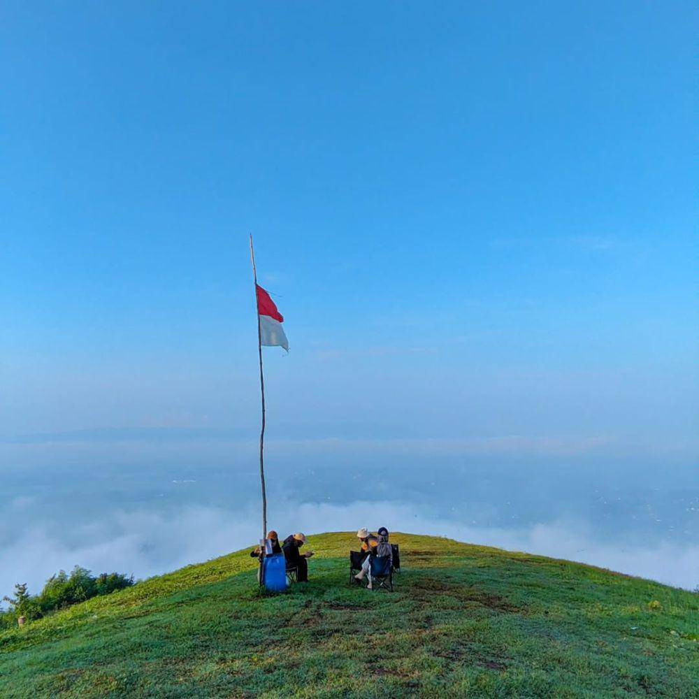 pemandangan Skyland Paralayang (dok. pribadi/Riif Maftahah)