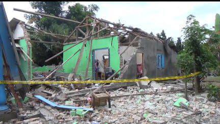 Ledakan Petasan Hancurkan Rumah di Kediri