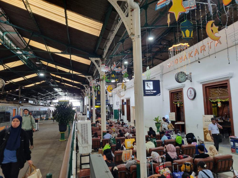 152 Ribu Penumpang Datang dan Pergi di Daop 6, Terbanyak Stasiun Tugu