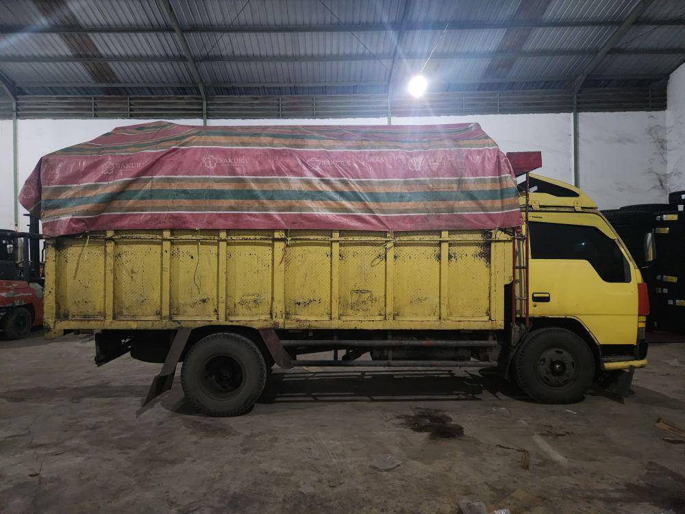 Mangga impor dari Thailand diduga ilegal dimusnahkan. (Dok Polda Sumut)
