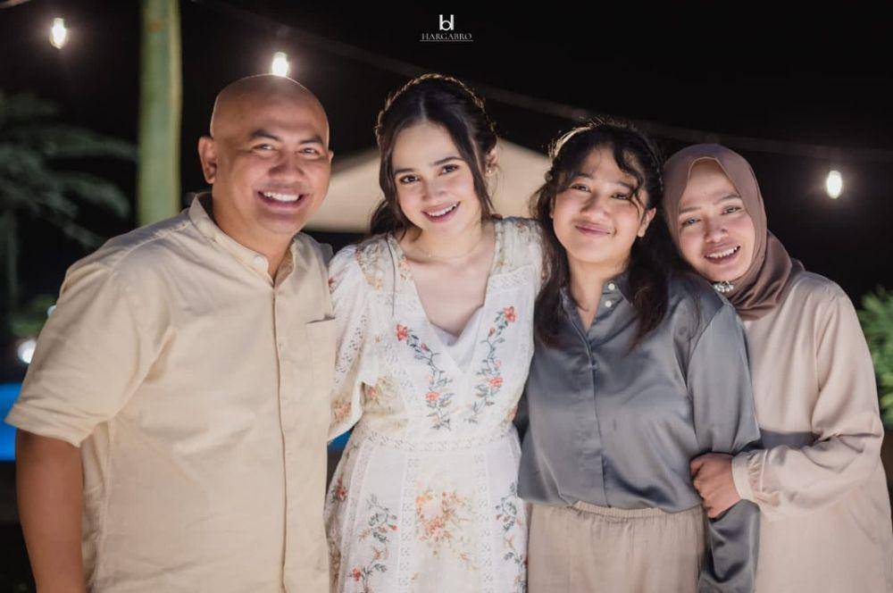 Syifa Hadju dan ayah tirinya (@hargabro via instagram.com/andreariyantho)