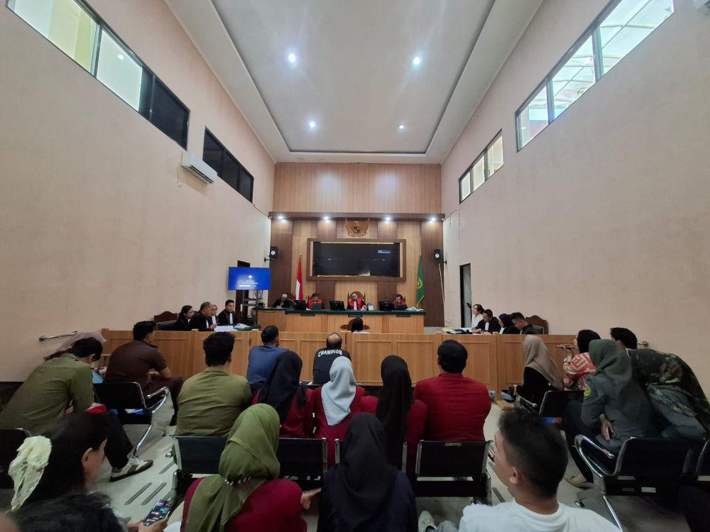 Juragan99 dan Shandy Datang, Sidang Isa Zega Sempat Geger