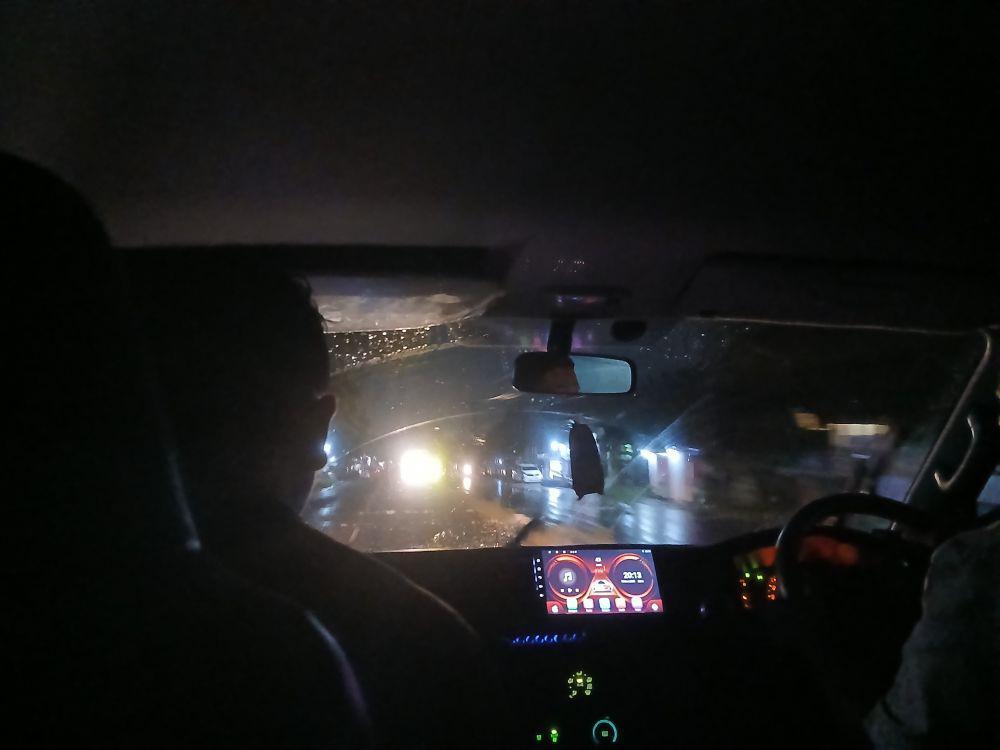 Awas! Jalur Pantura Cirebon Minim Lampu, Risiko Kecelakaan Meningkat