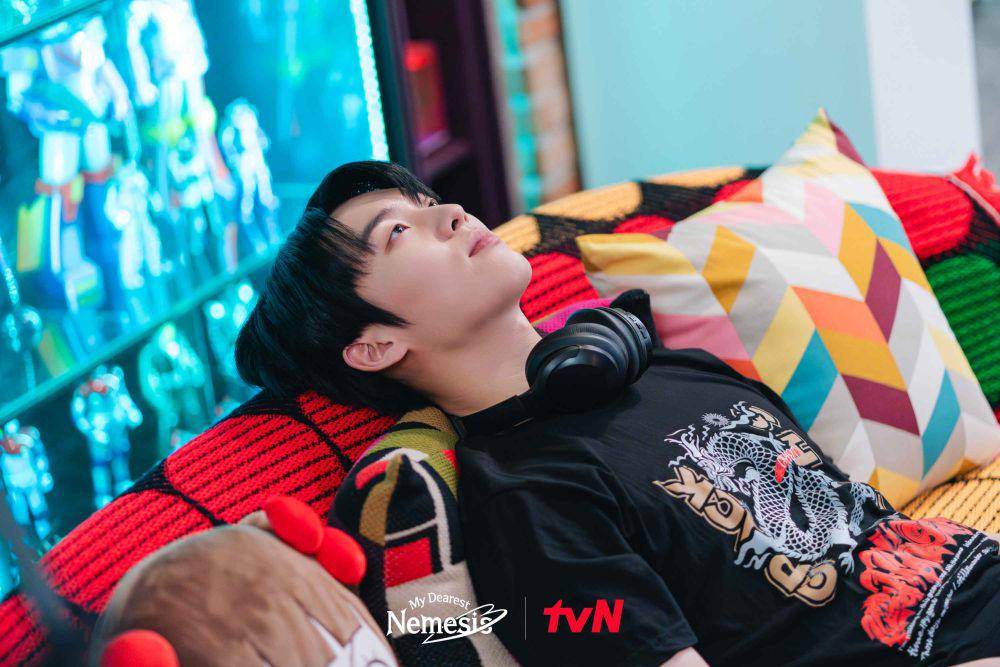 still cut My Dearest Nemesis (twitter.com/tvN_Asia)