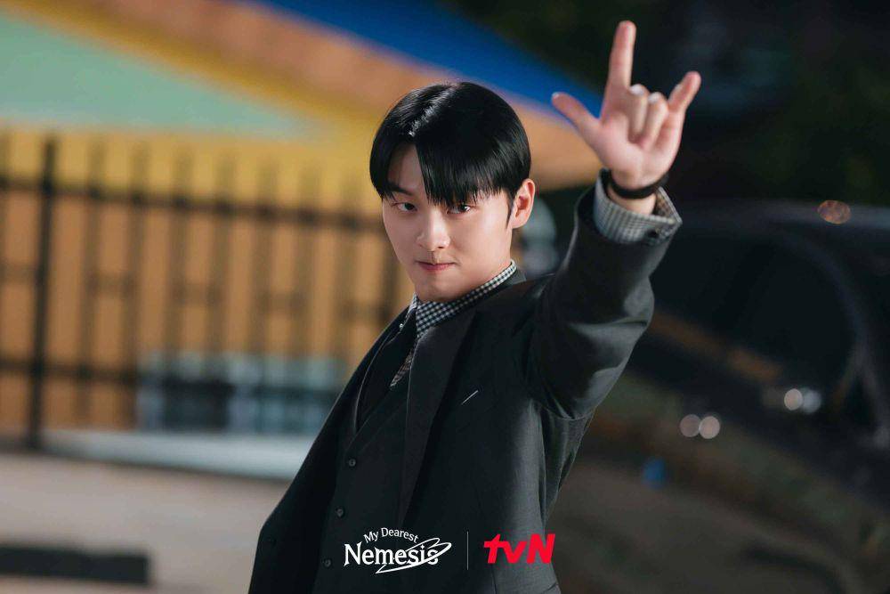 still cut My Dearest Nemesis (twitter.com/tvN_Asia)