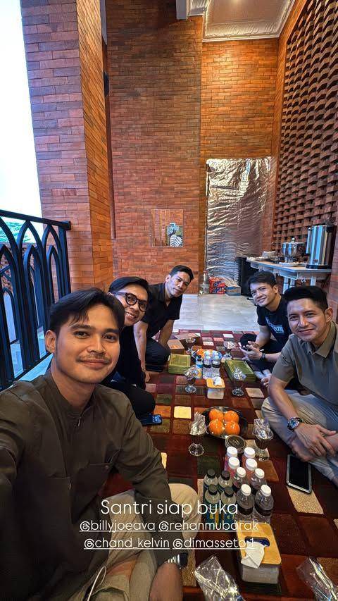 artis itikaf di pesantren (Instagram.com/chand_kelvin)
