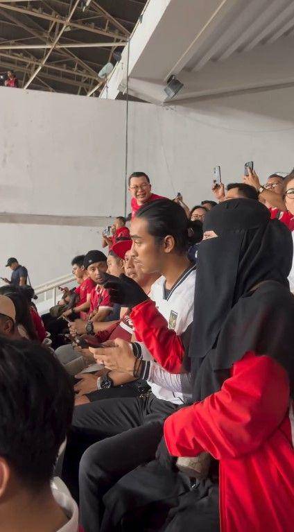 wags dan keluarga timnas (instagram.com/_ummi_pipik_)