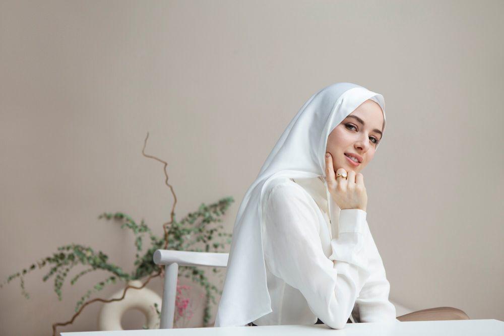 5 Rahasia Makeup Tahan Lama Saat Lebaran Meski Banyak Aktivitas