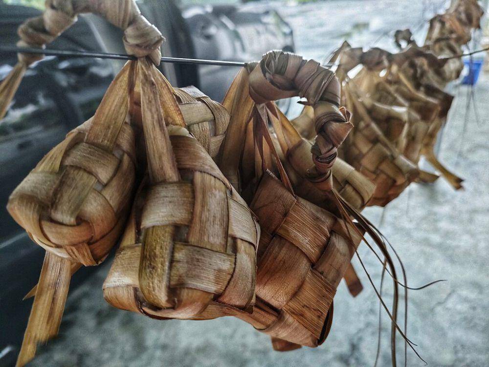 ilustrasi ketupat (commons.wikimedia.org/Miss Izzah)