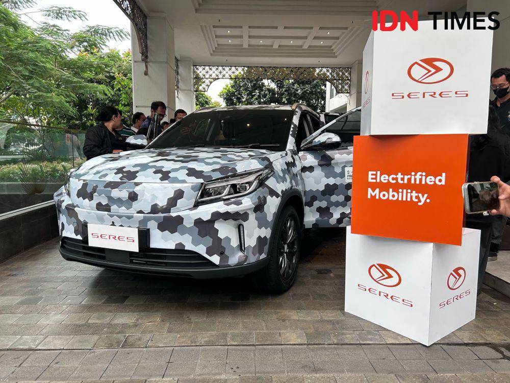 Seres E3 masih tertutup kamuflase (IDN Times/Fadhliansyah)