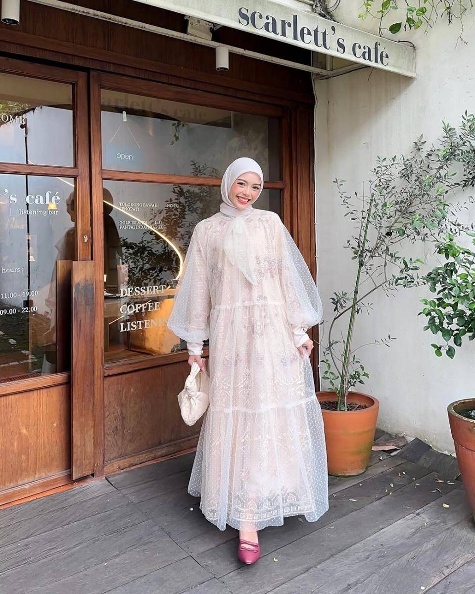 Febiola Nabila (instagram.com/febiolanabilaa)