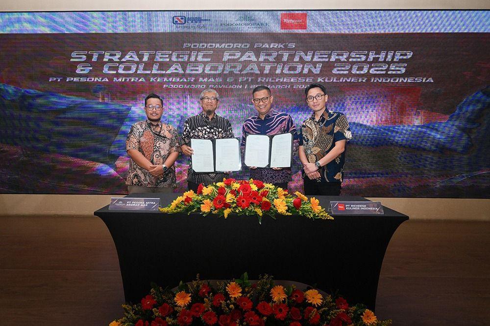 Alfamidi dan Richeese Buka Gerai di Podomoro Park Bandung