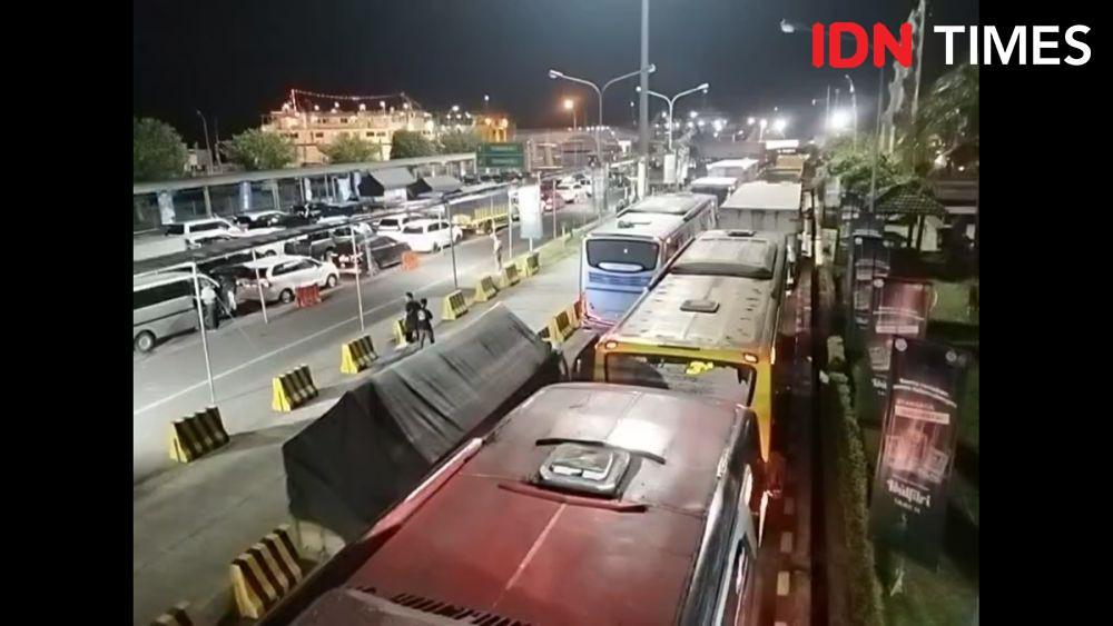Situasi Pelabuhan Gilimanuk. (IDN Times /Putu Sastra Putra)